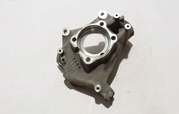 BMW 4 G22 G23 G24 G26 Front wheel hub 6893260