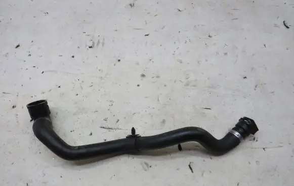 Jaguar XF X260 Engine coolant pipe/hose