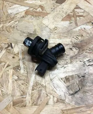 Opel Insignia A Breather valve 55568910