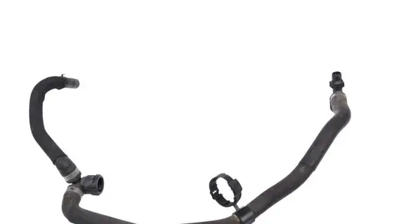 BMW i8 Engine coolant pipe/hose 7640853