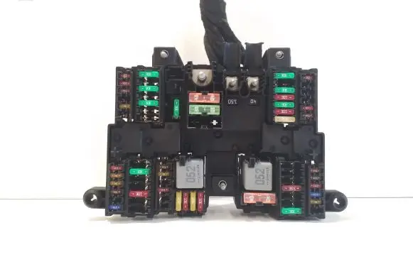 Mercedes-Benz EQB Fuse module A1779061302
