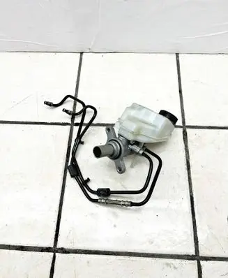 Land Rover Evoque I Master brake cylinder 03350885621 A426K
