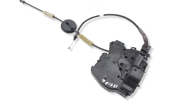 Opel Grandland X Rear door lock 9847795180