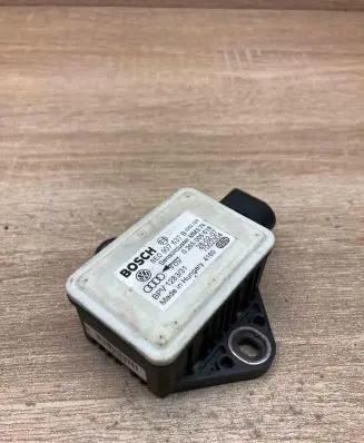 Audi A6 S6 C6 4F ESP acceleration yaw rate sensor 8E0907637B 0265005618 Used