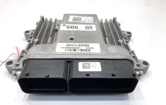 KIA Xceed Engine control unit/module ECU 391C103SB0