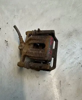 Mercedes-Benz B W245 Rear brake caliper 231