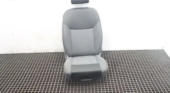 Nissan NV200 Front passenger seat 