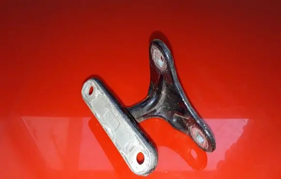 Mercedes-Benz S W220 Front door lower hinge 46RE