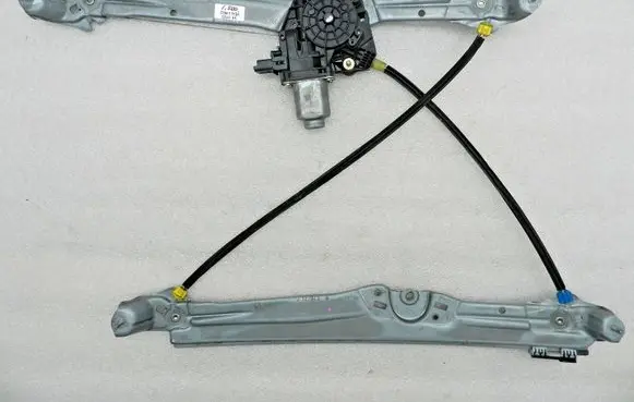 Renault Espace V (RFC) Front window lifting mechanism without motor 807209969R