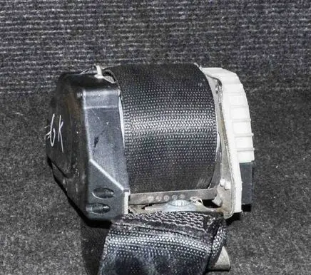 Mercedes-Benz C W203 Rear seatbelt A2038608785