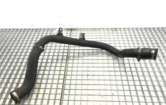 Intercooler hose/pipe