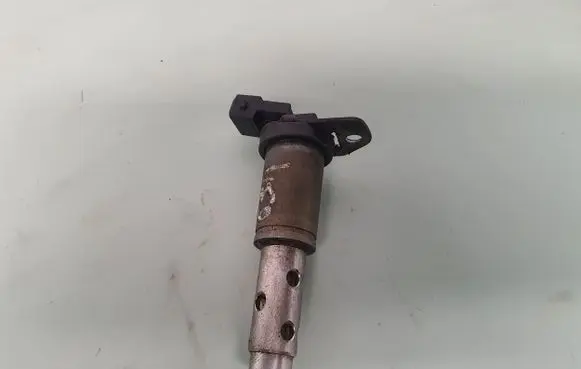 BMW X5 E70 Camshaft vanos timing valve 7561265 11367561265 8605123