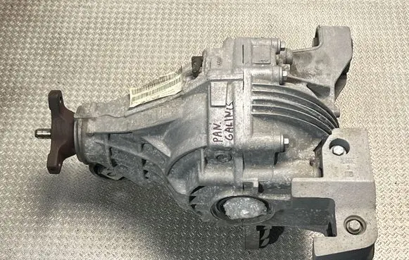 Porsche Panamera (970) Rear differential 97035001002 0180803659