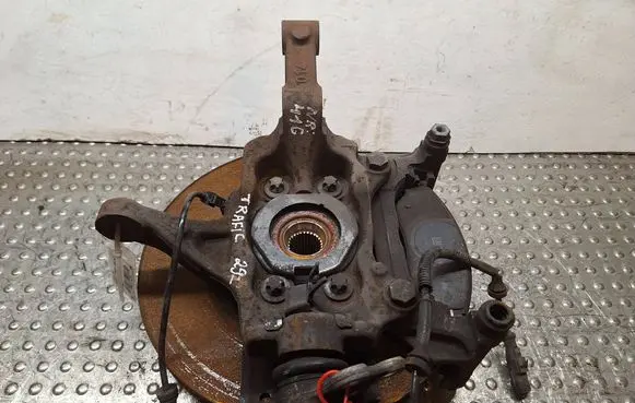 Renault Trafic III (X82) Front wheel hub spindle knuckle S14765416 400155466R