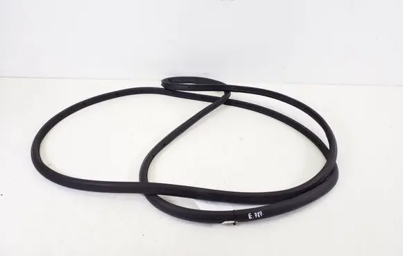 KIA Sorento Rubber seal rear door 83140-C5000