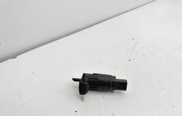 Audi Q2 - Windscreen/windshield washer pump 1K6955651