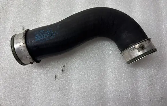 Volkswagen PASSAT B6 Intercooler hose/pipe 3C0145832 3C0145832D