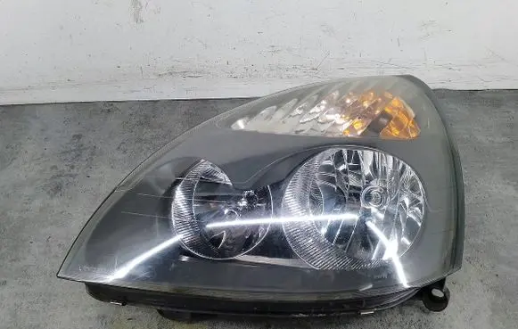 Renault Clio II Headlight/headlamp 206358