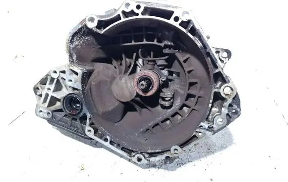 Opel Corsa D Manual 5 speed gearbox 649354685