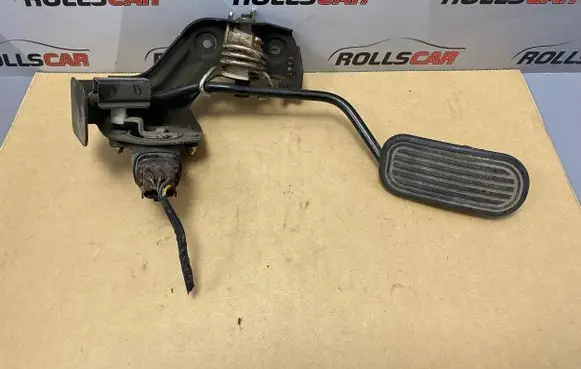 Toyota Avensis Verso Accelerator throttle pedal 7811116030