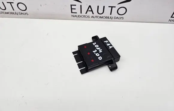 BMW 5 F10 F11 Current control relay 9153418