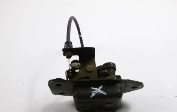 Jeep Grand Cherokee (WJ) Rear door lock