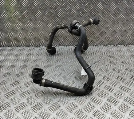 BMW iX Engine coolant pipe/hose 8475141 8475143