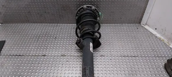 BMW 1 F20 F21 Front shock absorber/damper 6873723