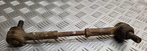 Nissan King Cab, Navara Steering tie rod 