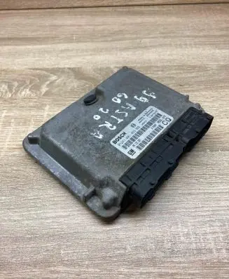 Opel Astra G Engine control unit/module ECU 09133267 281001869
