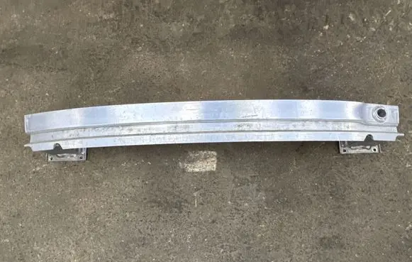 Audi A8 S8 D4 4H Rear bumper cross member 4H0807309D 90618 04010021