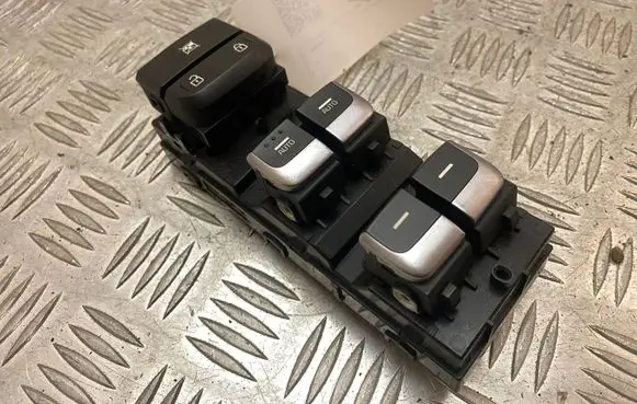 KIA Sportage Electric window control switch 93570F1070