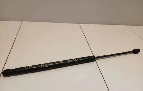 Dodge Caliber Tailgate/trunk strut/damper