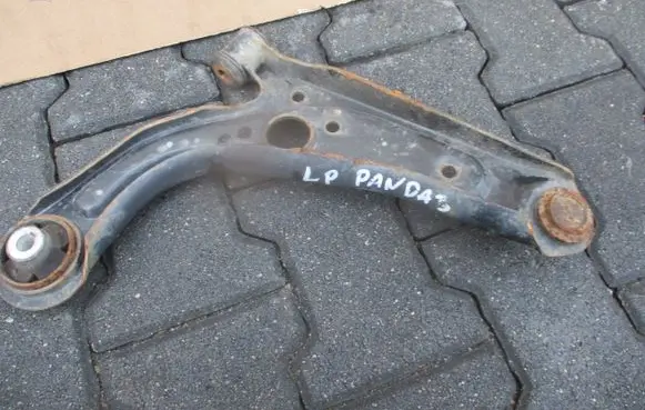 Fiat Panda III Front lower control arm/wishbone