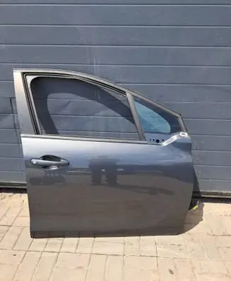 Peugeot 208 I Front door