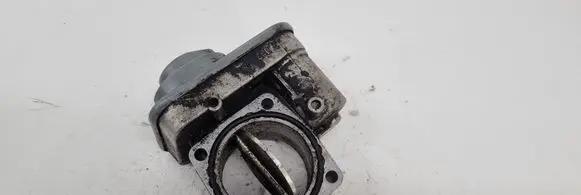 Opel Zafira B Throttle valve 8981052101
