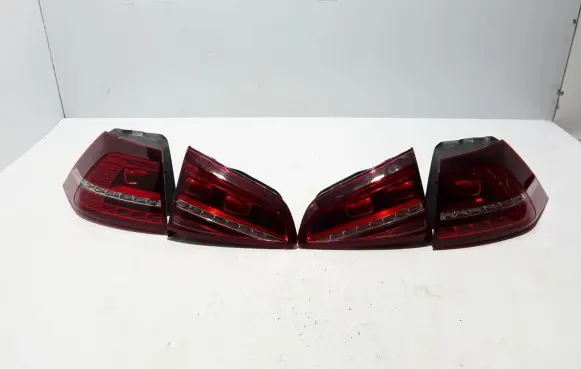 Volkswagen Golf VII Rear/tail lights