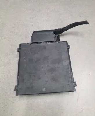 Audi A4 S4 B8 8K Voltage converter/converter module 8K0959663B 8K0959663 111004109