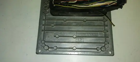 Ford Ka Engine control unit/module 1S5X12A650CD S118685002E