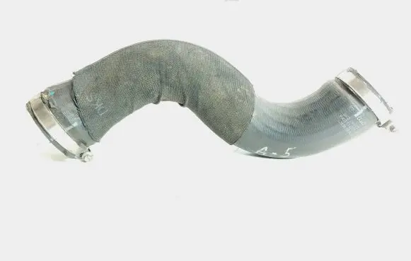 Audi A5 8T 8F Intercooler hose/pipe 8K0145737J