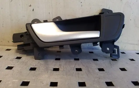 Audi A5 Sportback 8TA Rear door interior handle 8K0839019