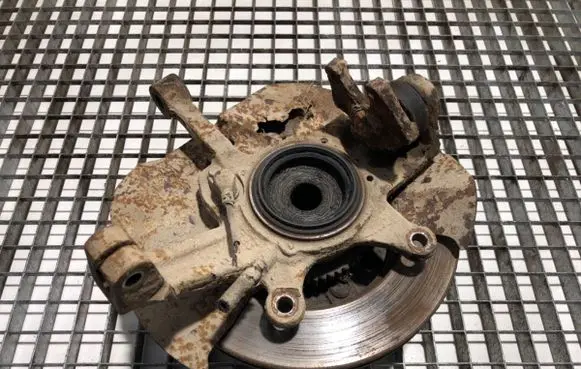 KIA Sportage Front wheel hub spindle knuckle
