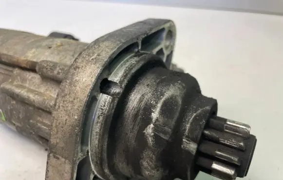 Volkswagen PASSAT B6 Starter motor 02M911023N