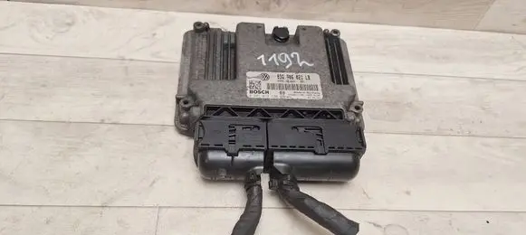 Skoda Octavia Mk2 (1Z) Engine control unit/module 03G906021LB 0281013238 1039S17180