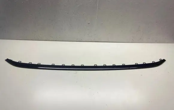 Volkswagen PASSAT B7 Front bumper splitter molding 3AA853101