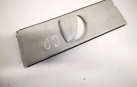 (B) pillar trim (top)