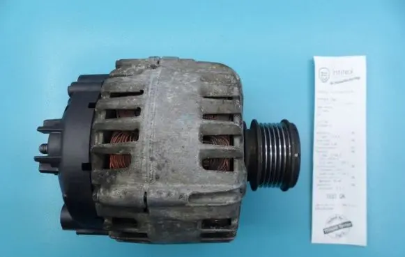 Volkswagen PASSAT CC Generator/alternator 03L903023E IMPRK1311154