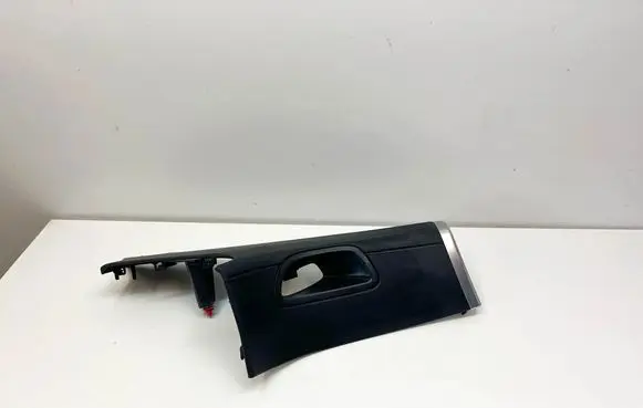 Mercedes-Benz SL R231 Other interior part A2316902325 2316902325