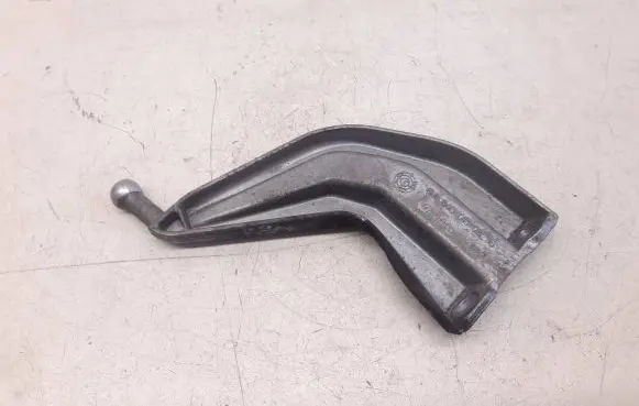 Mercedes-Benz C W204 Engine mounting bracket A6460160238