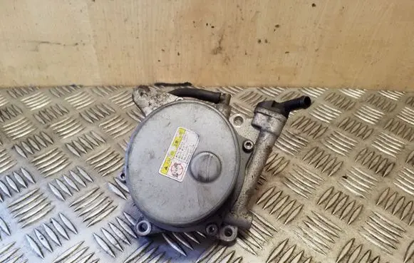 Hyundai ix35 Vacuum pump 288102F000